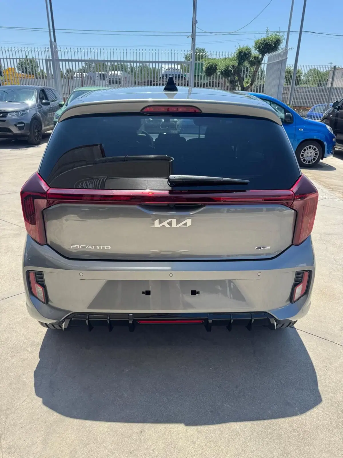 Kia Picanto nuova a Caserta (4)