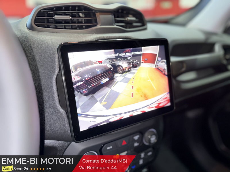 Jeep Renegade nuova a Monza e Brianza (11)