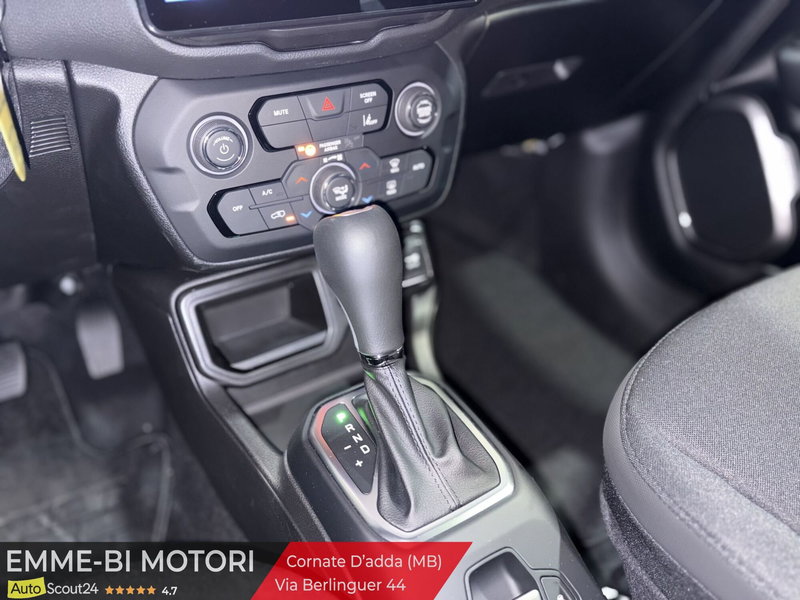 Jeep Renegade nuova a Monza e Brianza (12)