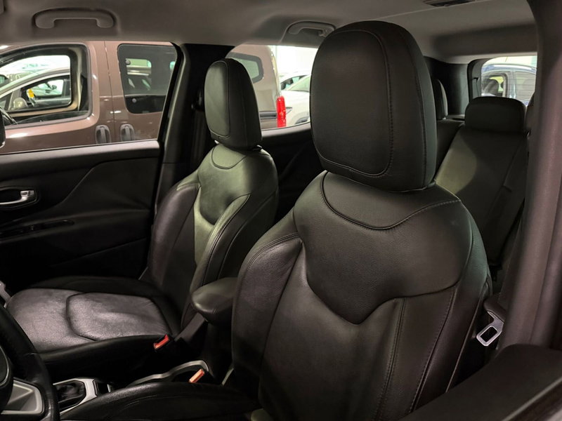 Jeep Renegade usata a Genova (8)