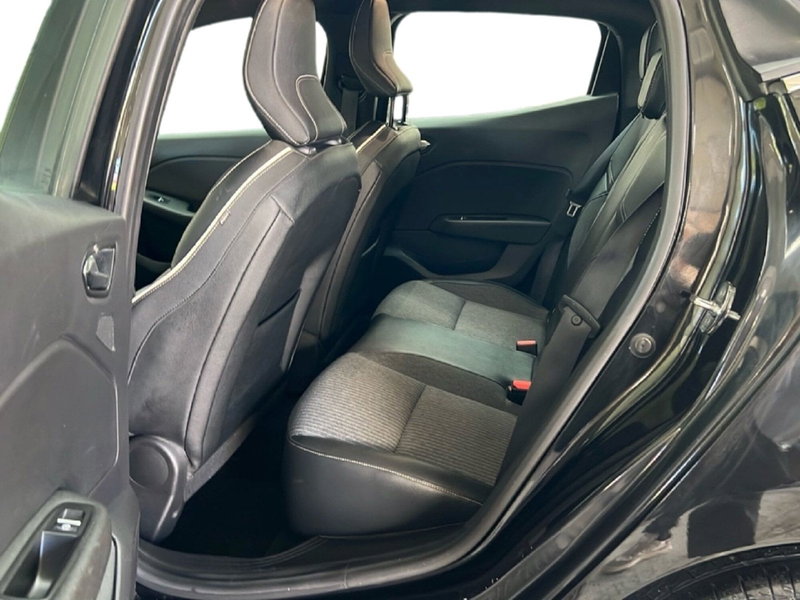 Renault Clio usata a Roma (11)