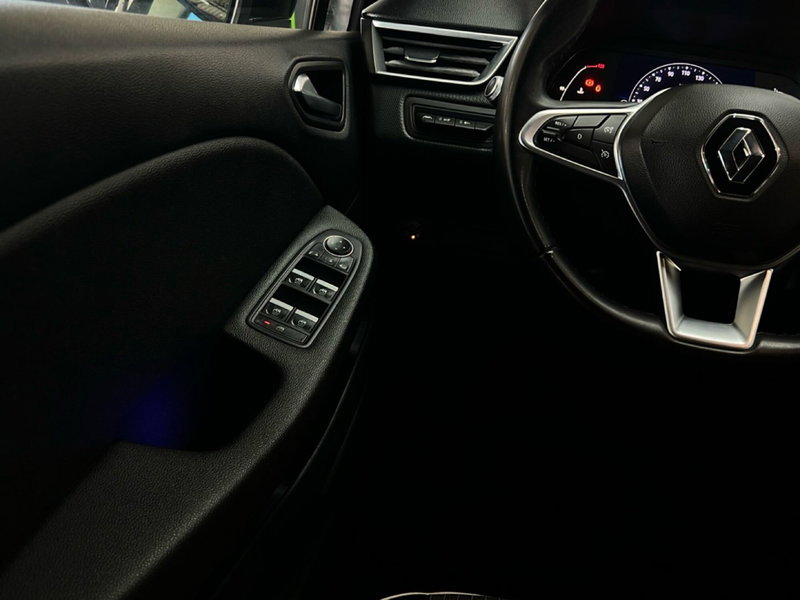 Renault Clio usata a Roma (13)