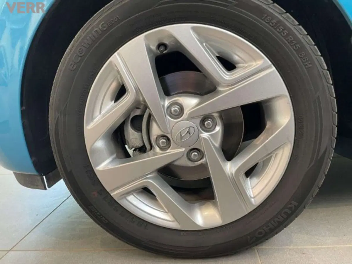 Hyundai i10 usata a Milano (7)