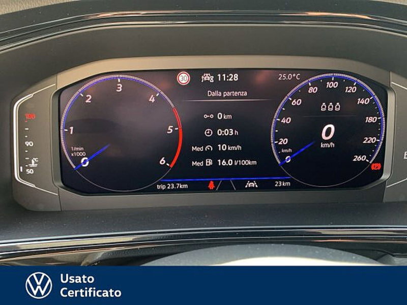 Volkswagen T-Roc nuova a Vicenza (13)