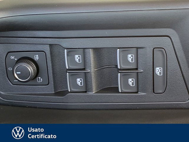 Volkswagen T-Roc nuova a Vicenza (20)