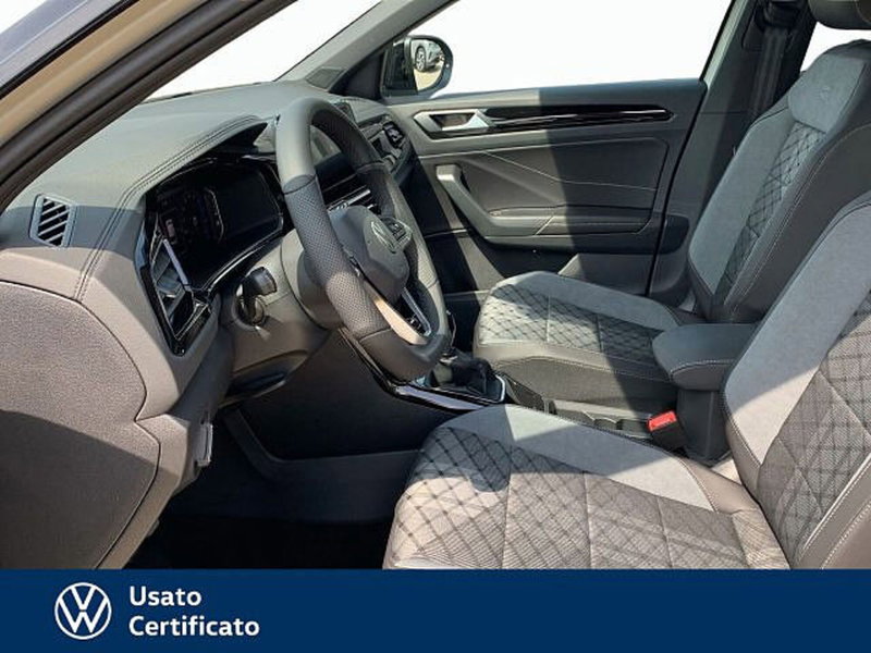 Volkswagen T-Roc nuova a Vicenza (8)