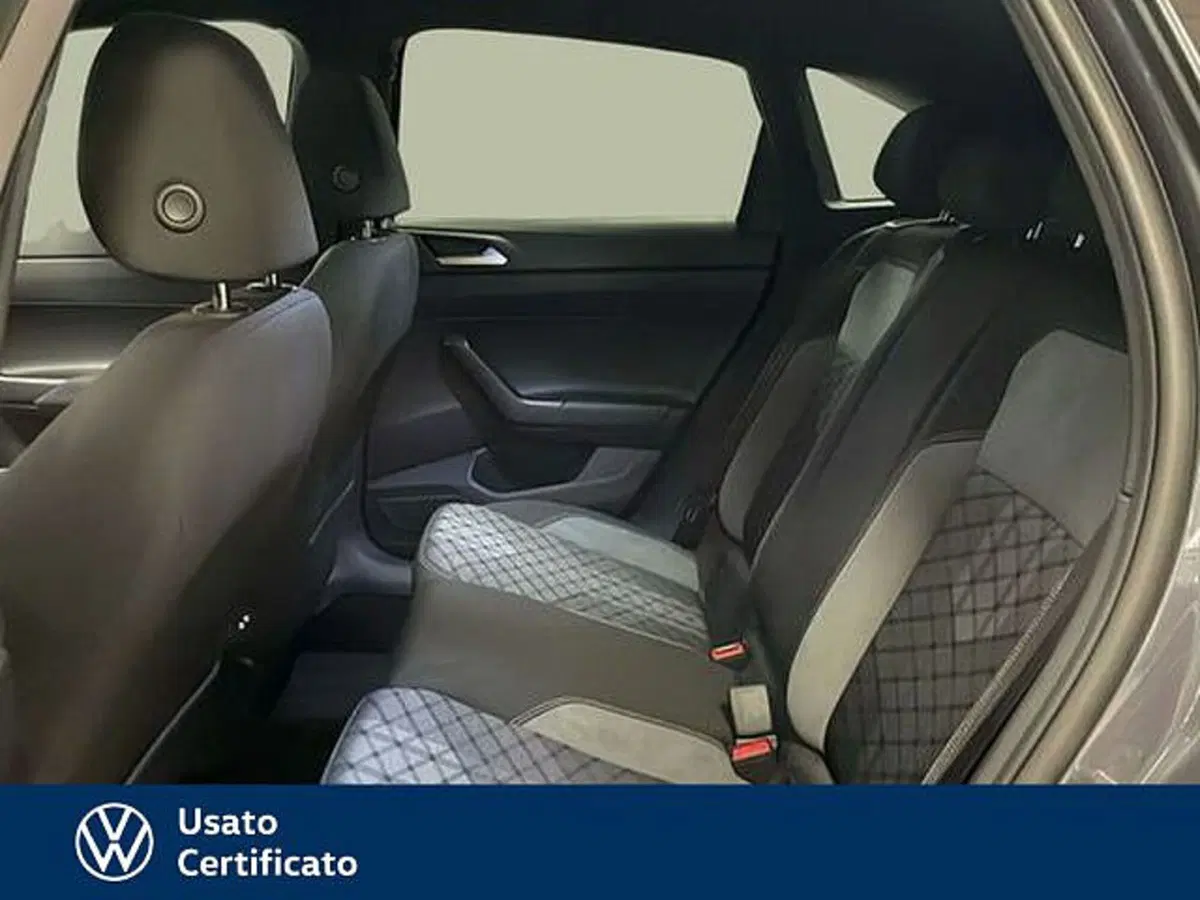 Volkswagen Taigo usata a Vicenza (12)