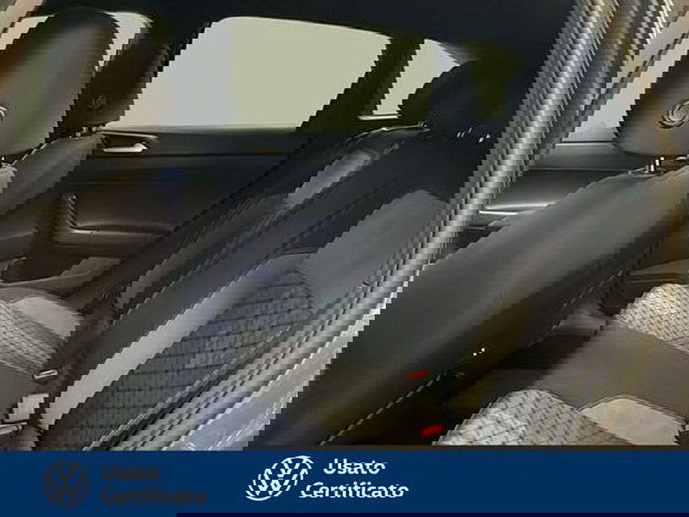 Volkswagen Taigo usata a Vicenza (12)