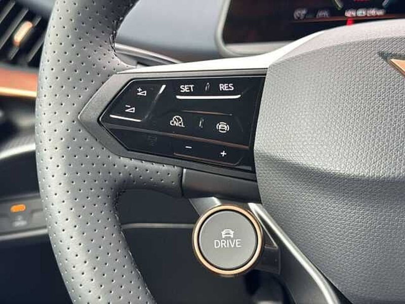 Cupra Tavascan nuova a Vicenza (18)