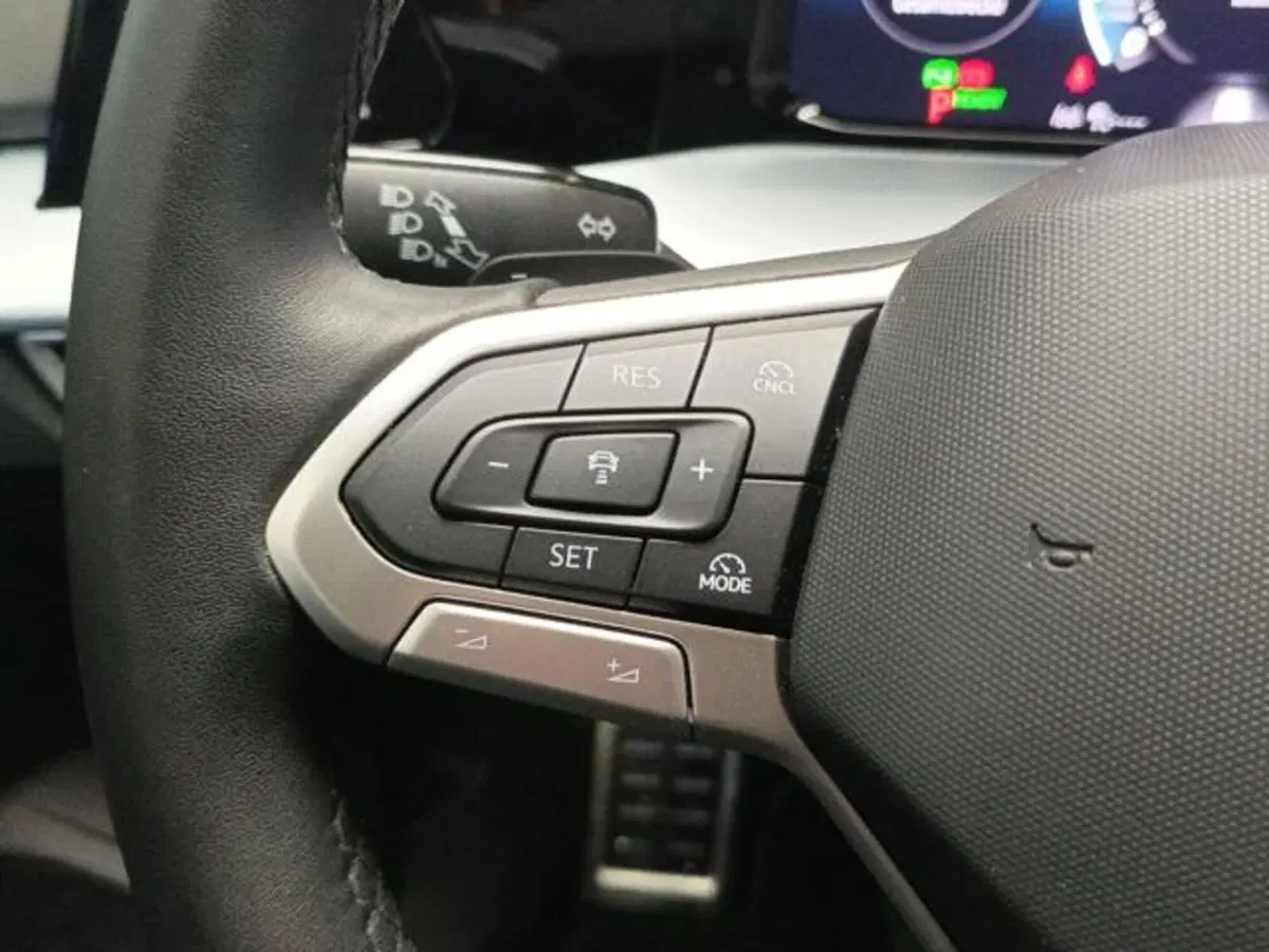 Volkswagen Golf usata a Milano (12)