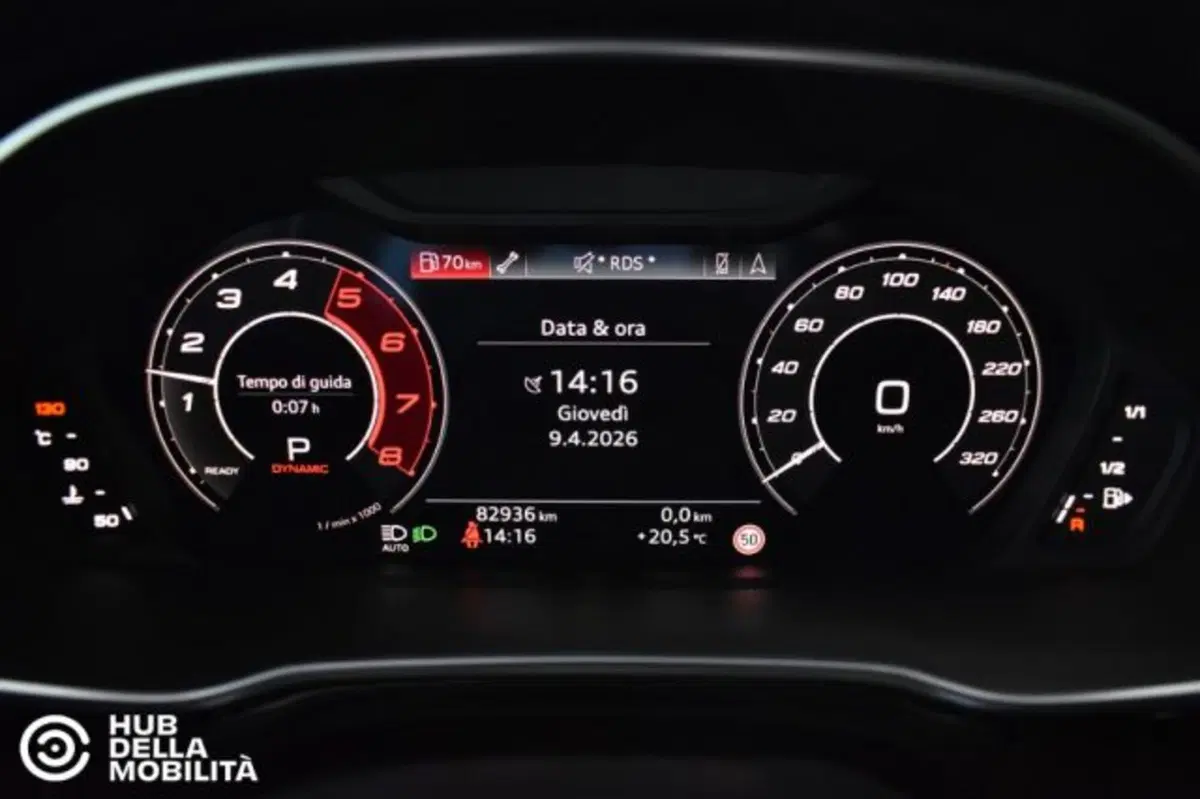 Audi RS Q3 Sportback usata a Perugia (8)