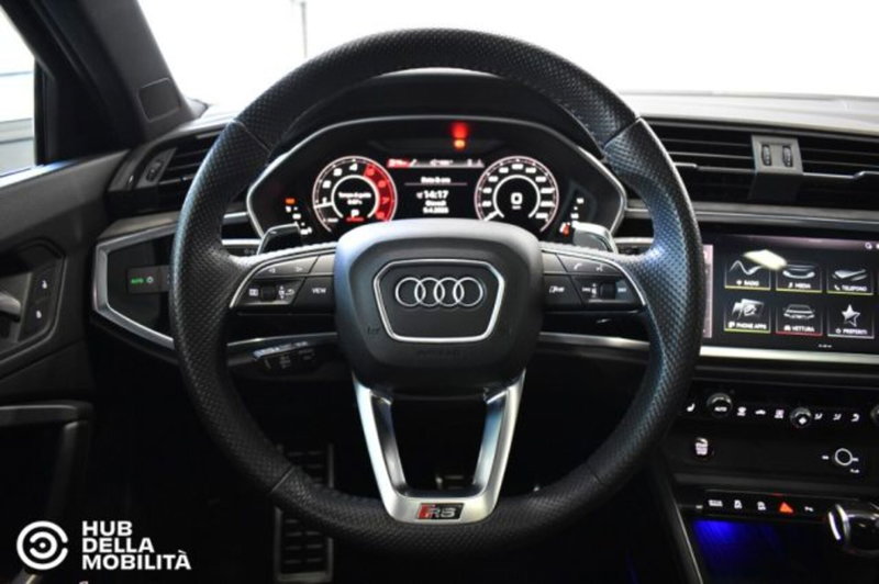 Audi RS Q3 Sportback usata a Perugia (9)
