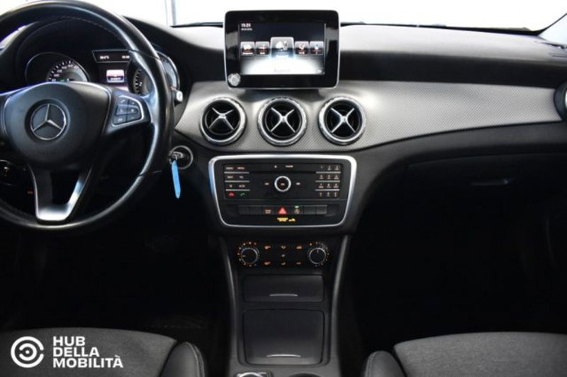 Mercedes-Benz GLA SUV usata a Perugia (11)