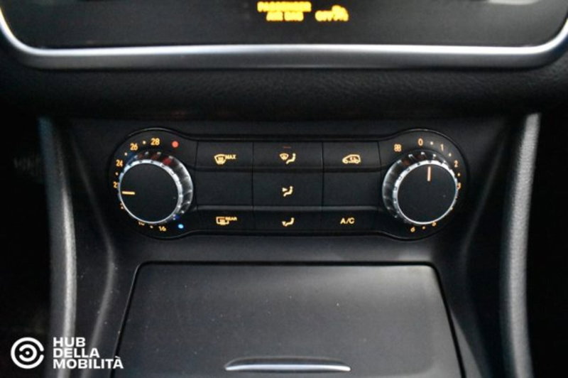 Mercedes-Benz GLA SUV usata a Perugia (12)
