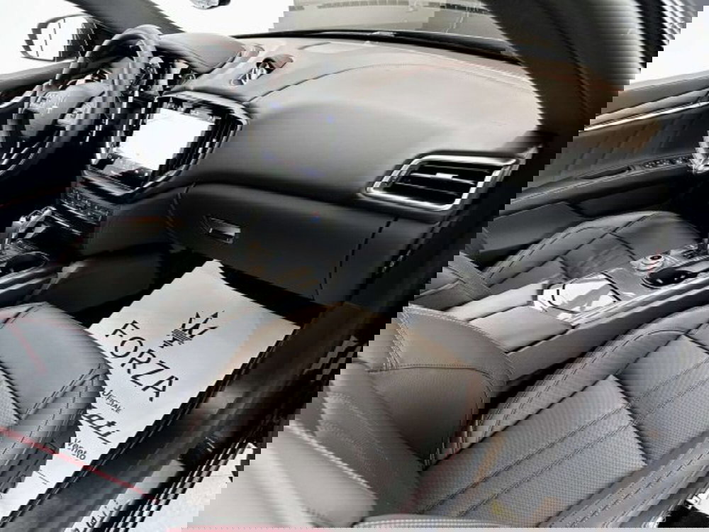 Maserati Ghibli nuova a Torino (12)