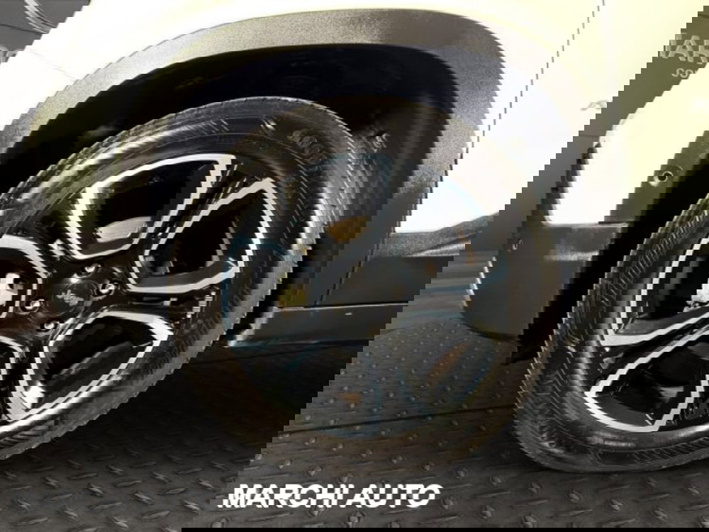 Jeep Avenger usata a Perugia (9)