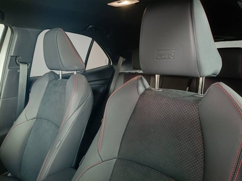 Toyota Yaris Cross usata a Teramo (19)