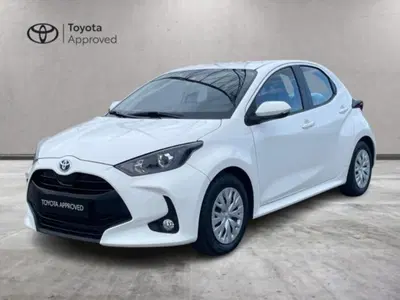 Toyota Yaris Cross 1.5 Hybrid 5p. E-CVT Active del 2023 usata a Albano Vercellese