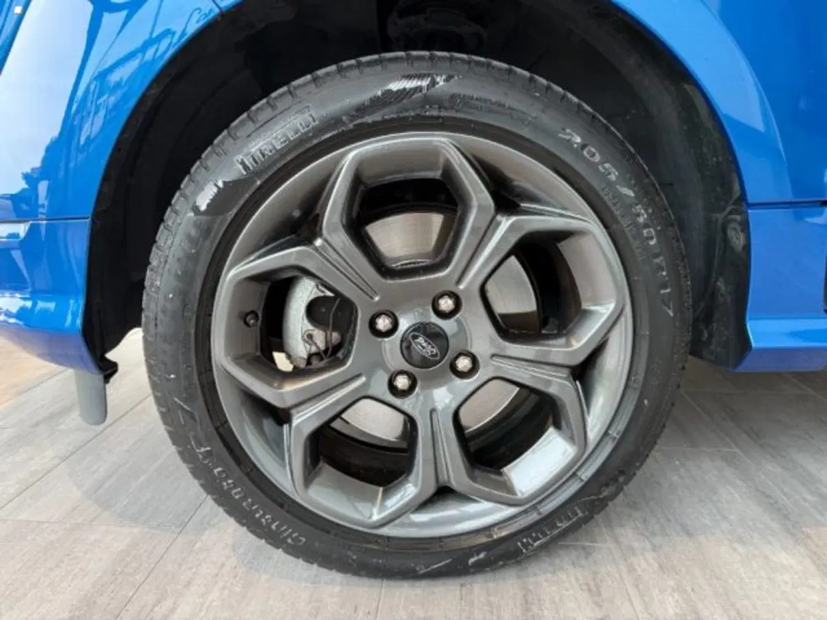 Ford EcoSport usata a Lucca (7)