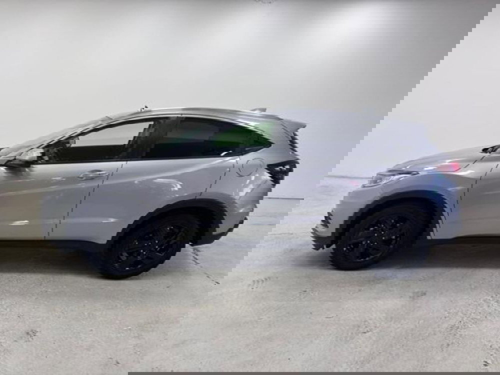 Honda HR-V usata a Como (8)