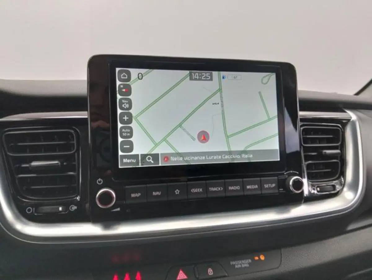 Kia Stonic usata a Como (15)