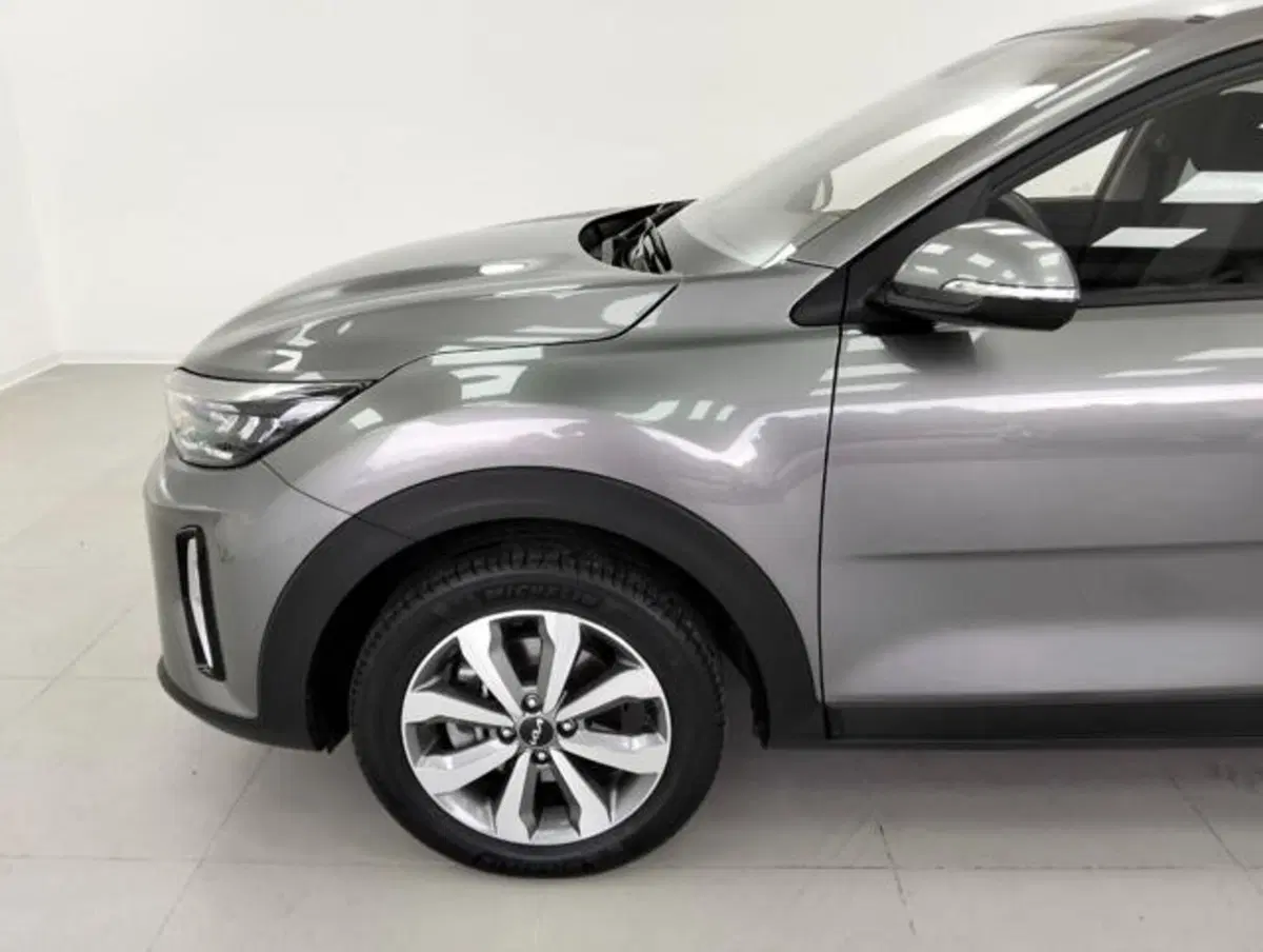 Kia Stonic usata a Como (9)