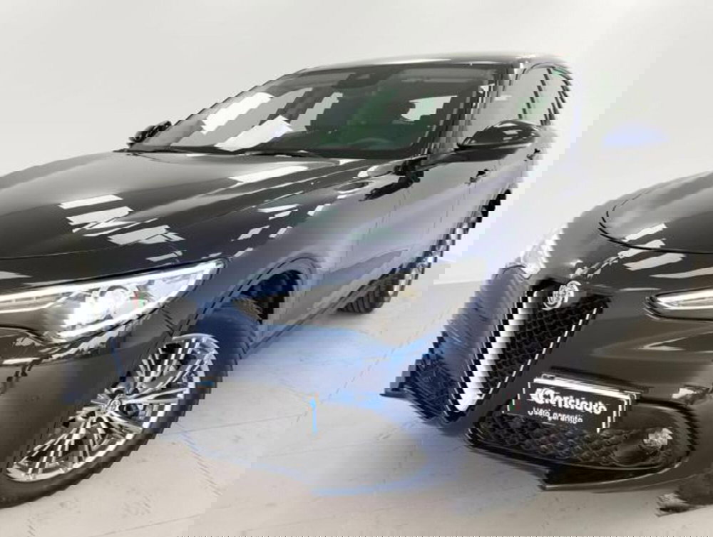 Alfa Romeo Stelvio usata a Como