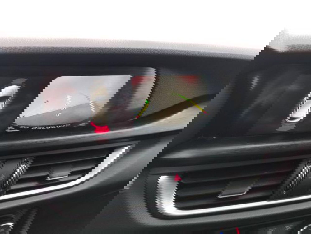 Alfa Romeo Stelvio usata a Como (18)