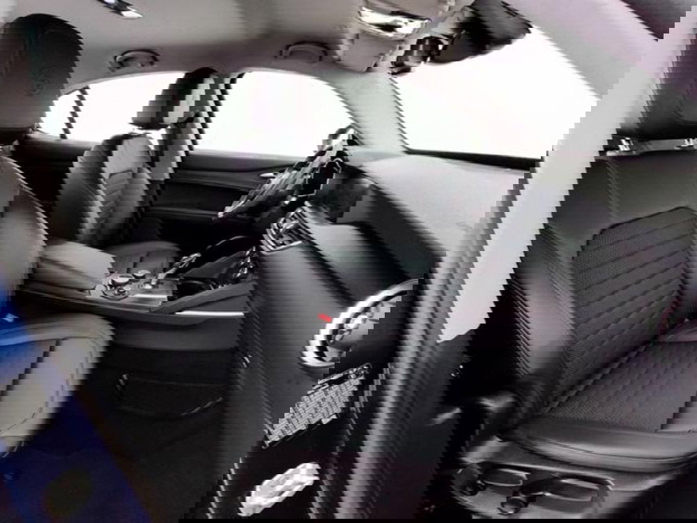 Alfa Romeo Stelvio usata a Como (3)