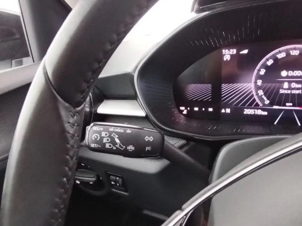 Skoda Fabia usata a Como (11)