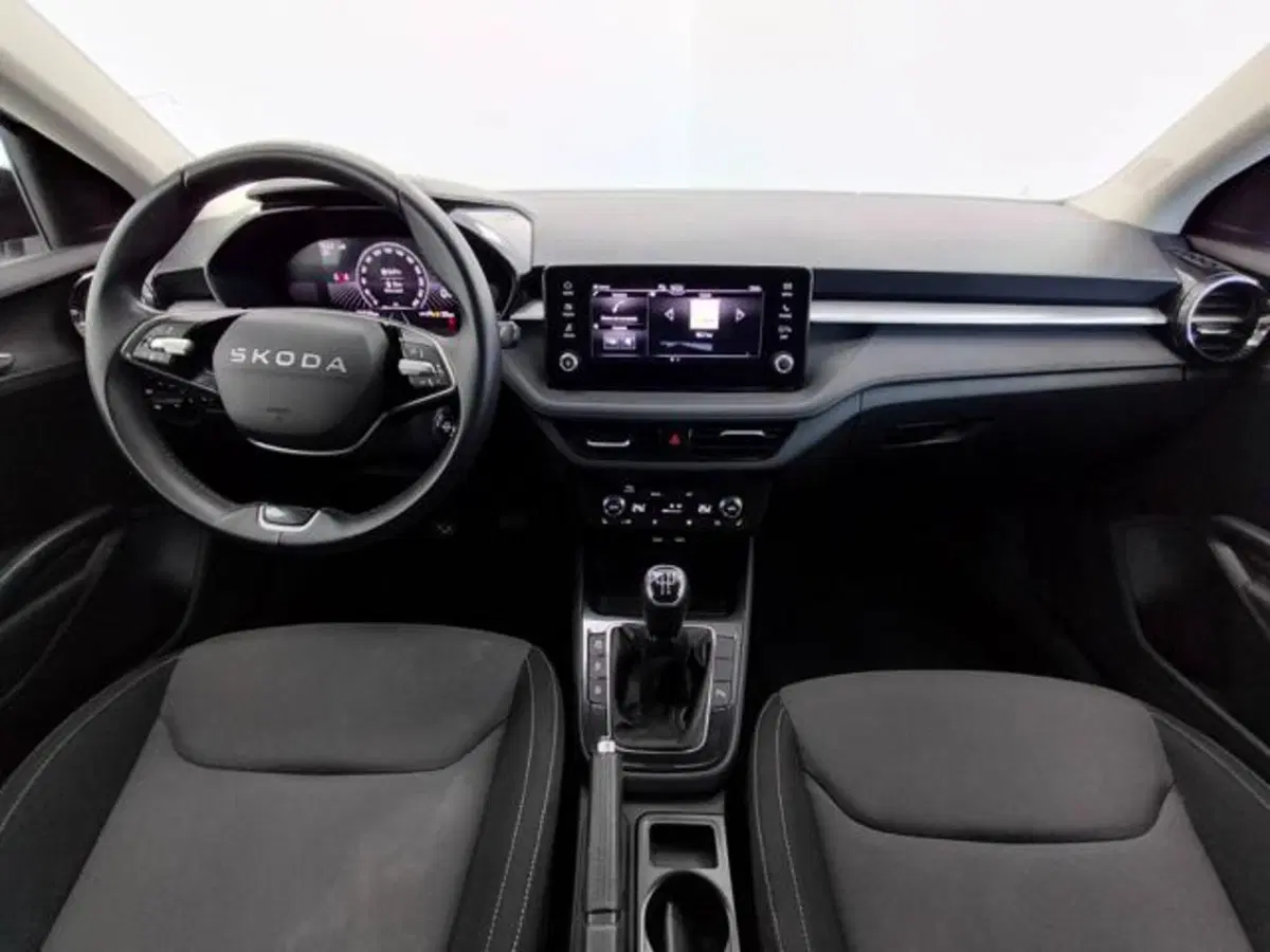 Skoda Fabia usata a Como (4)
