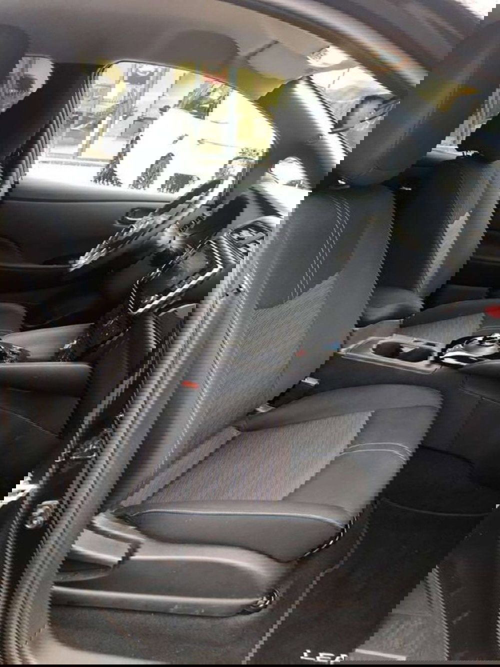 Nissan Leaf usata a Firenze (10)