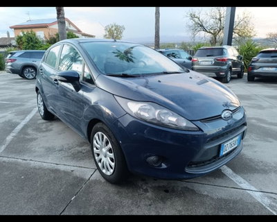 Ford Fiesta 1.4 5 porte Bz.- GPL Titanium del 2009 usata a Belpasso