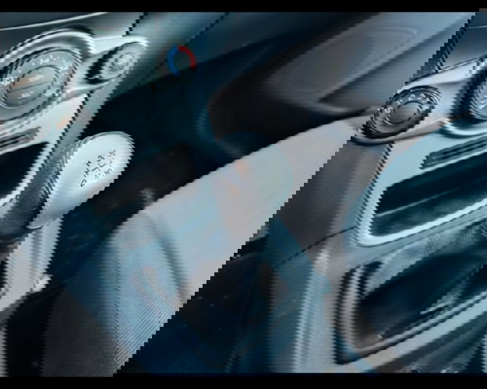Ford Fiesta usata a Catania (12)