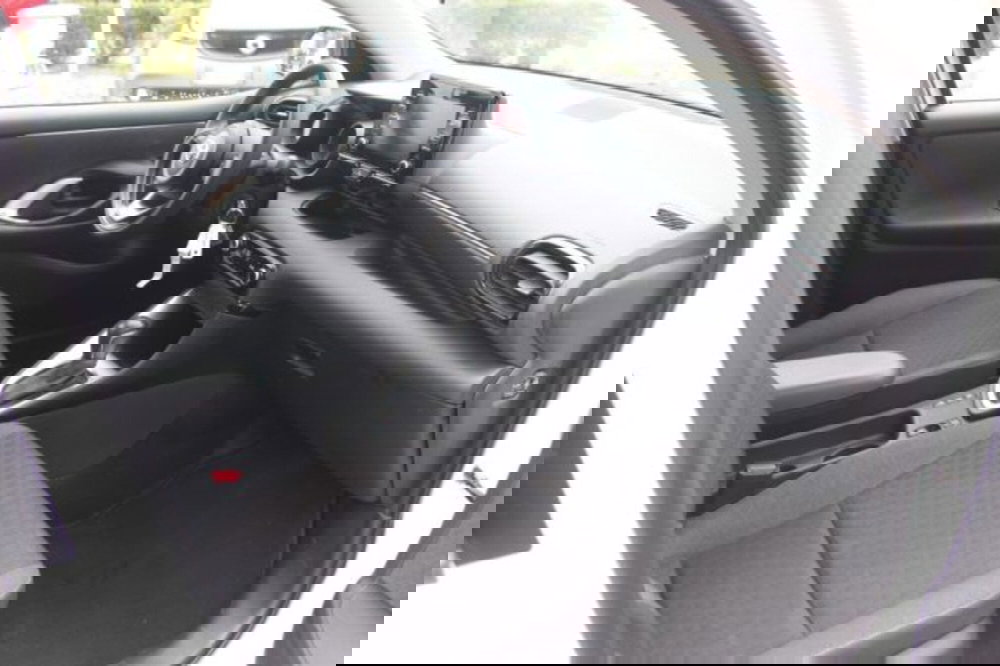 Toyota Yaris usata a Roma (6)