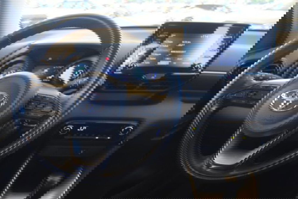 Toyota Yaris Cross usata a Roma (10)