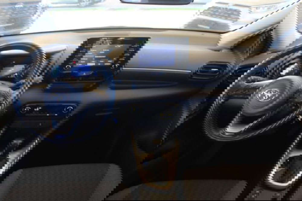 Toyota Yaris Cross usata a Roma (9)