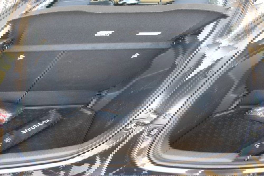 Toyota Yaris usata a Roma (11)