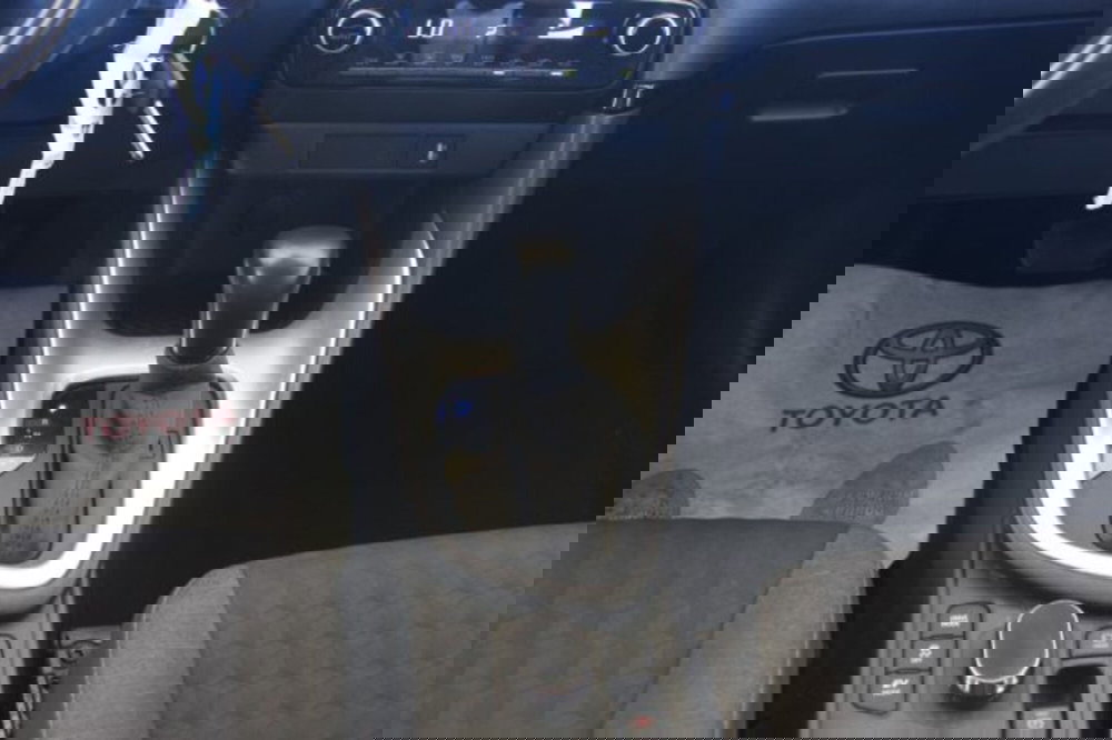 Toyota Yaris usata a Roma (15)