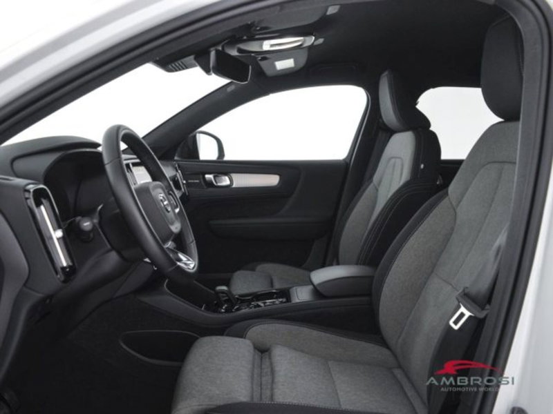 Volvo XC40 usata a Perugia (9)