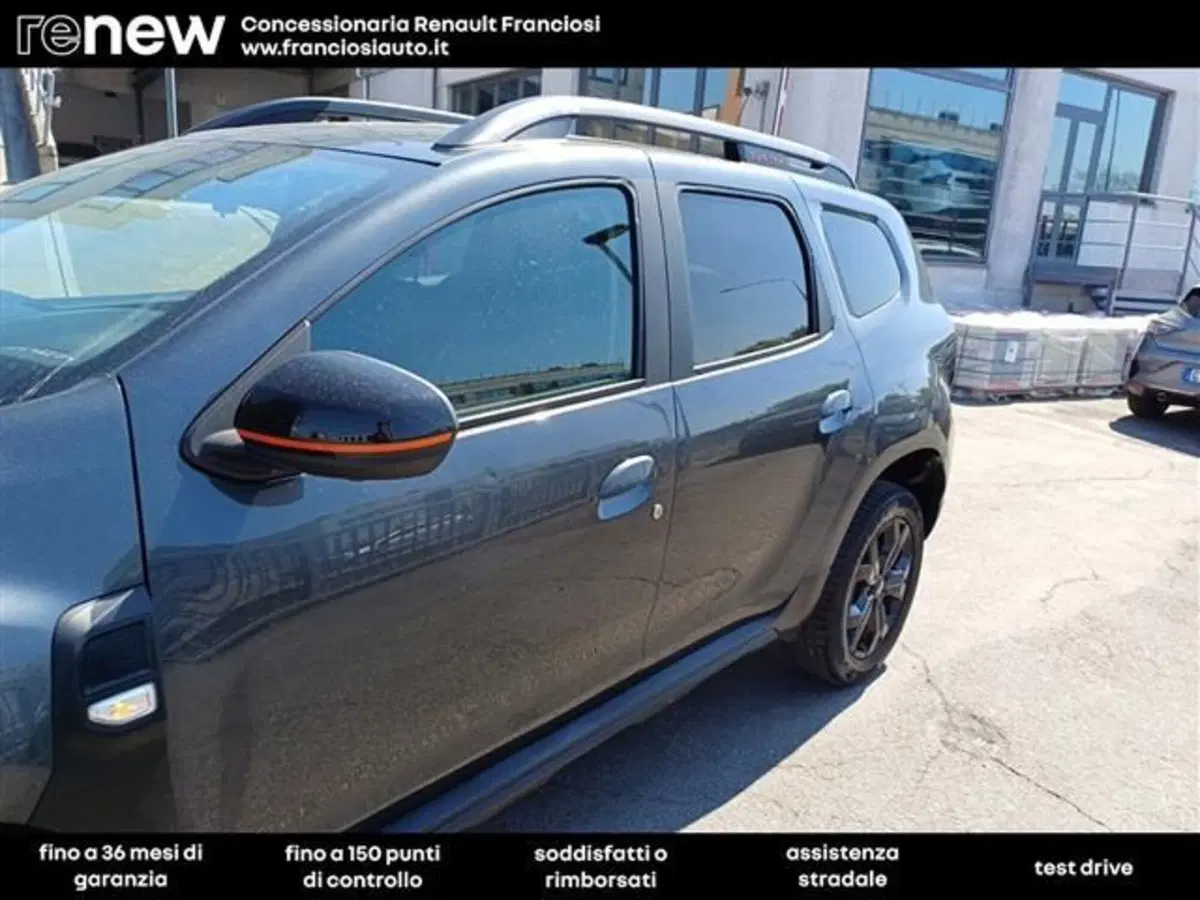 Dacia Duster usata a Modena (15)
