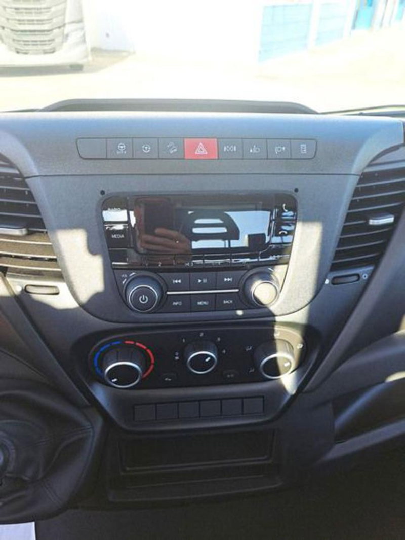 Iveco Daily Telaio nuova a Brescia (13)