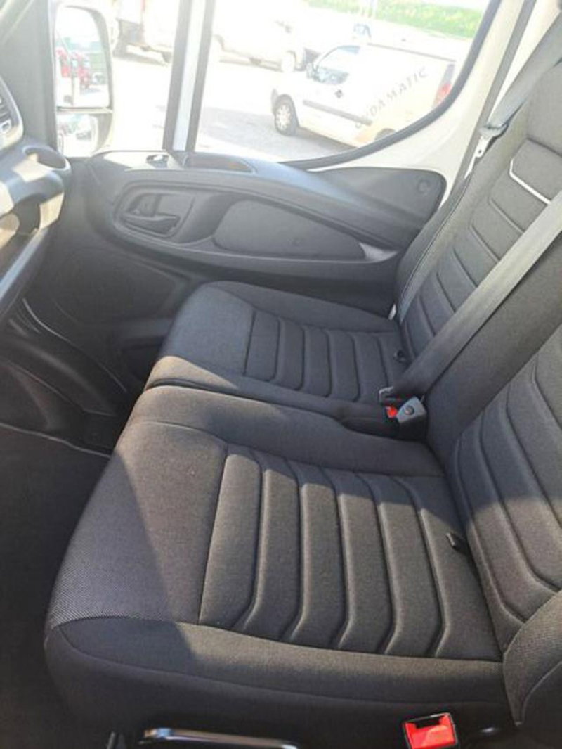 Iveco Daily Telaio nuova a Brescia (15)