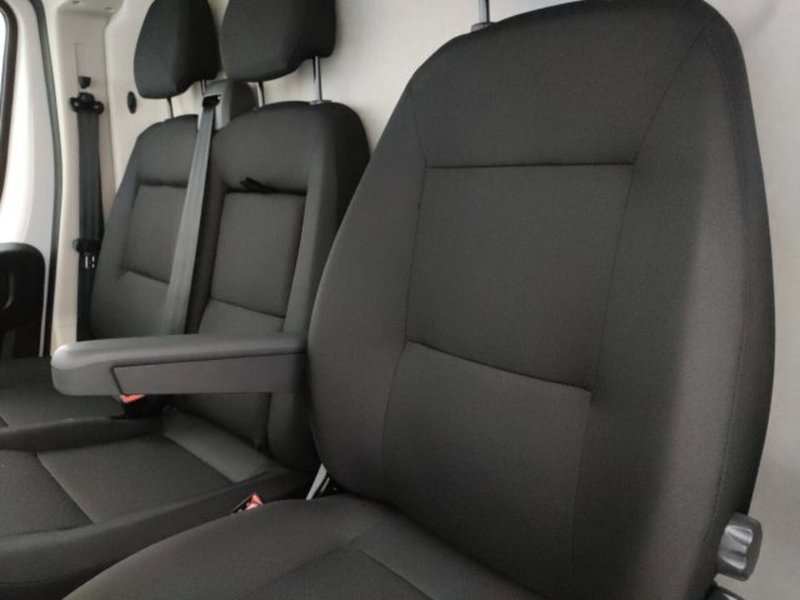 Opel Movano Furgone nuova a Torino (11)