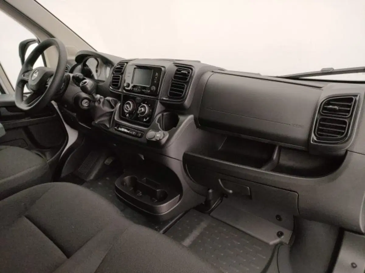 Opel Movano Furgone nuova a Torino (20)