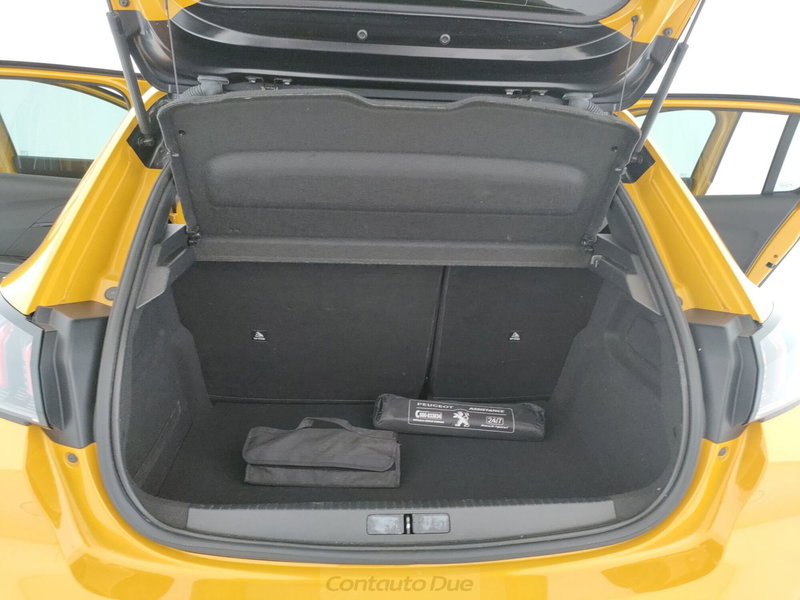 Peugeot 208 usata a Caserta (7)