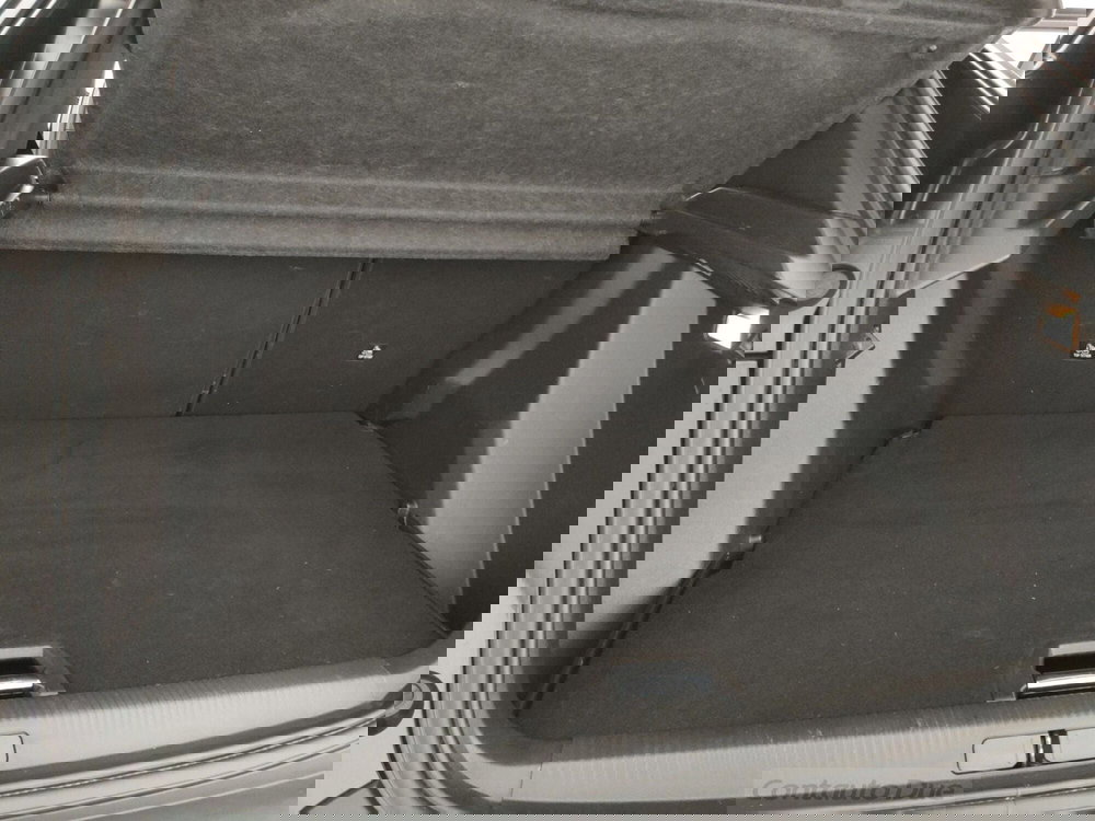 Peugeot 2008 usata a Caserta (9)