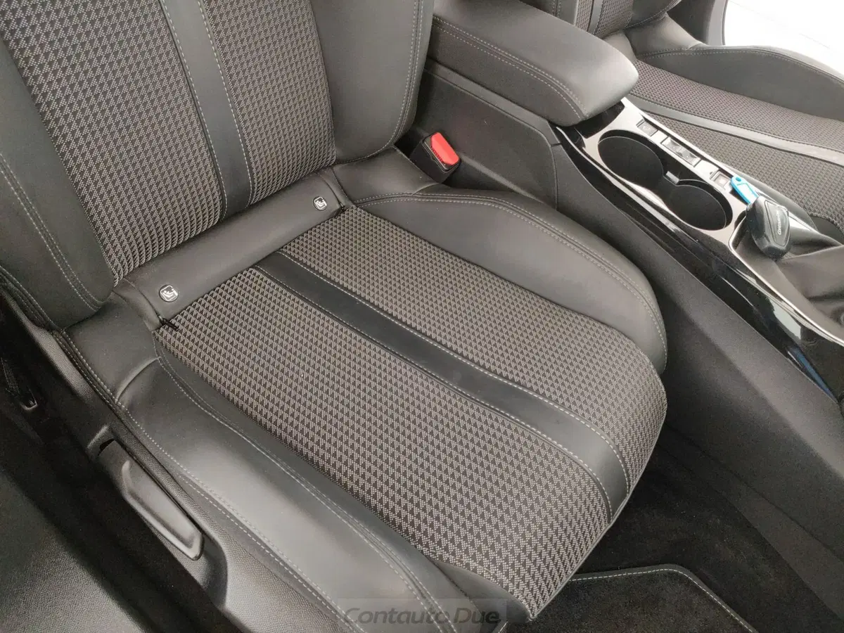 Peugeot 2008 usata a Caserta (15)