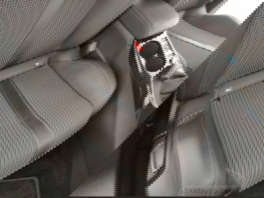 Peugeot 2008 usata a Caserta (15)