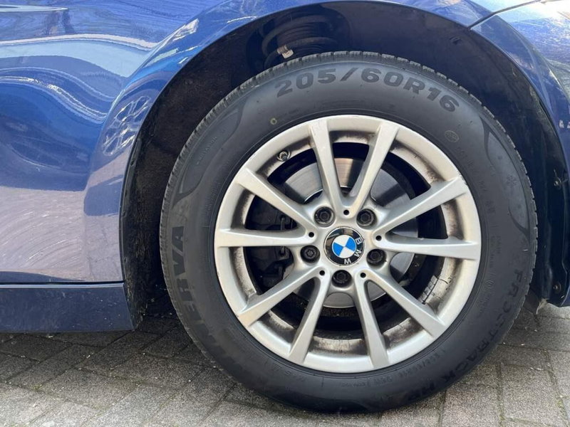 BMW Serie 3 Touring usata a Alessandria (9)